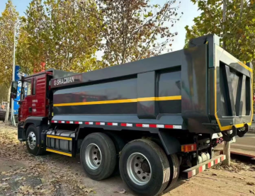 Used Shacman M3000S Red Dump Trucks