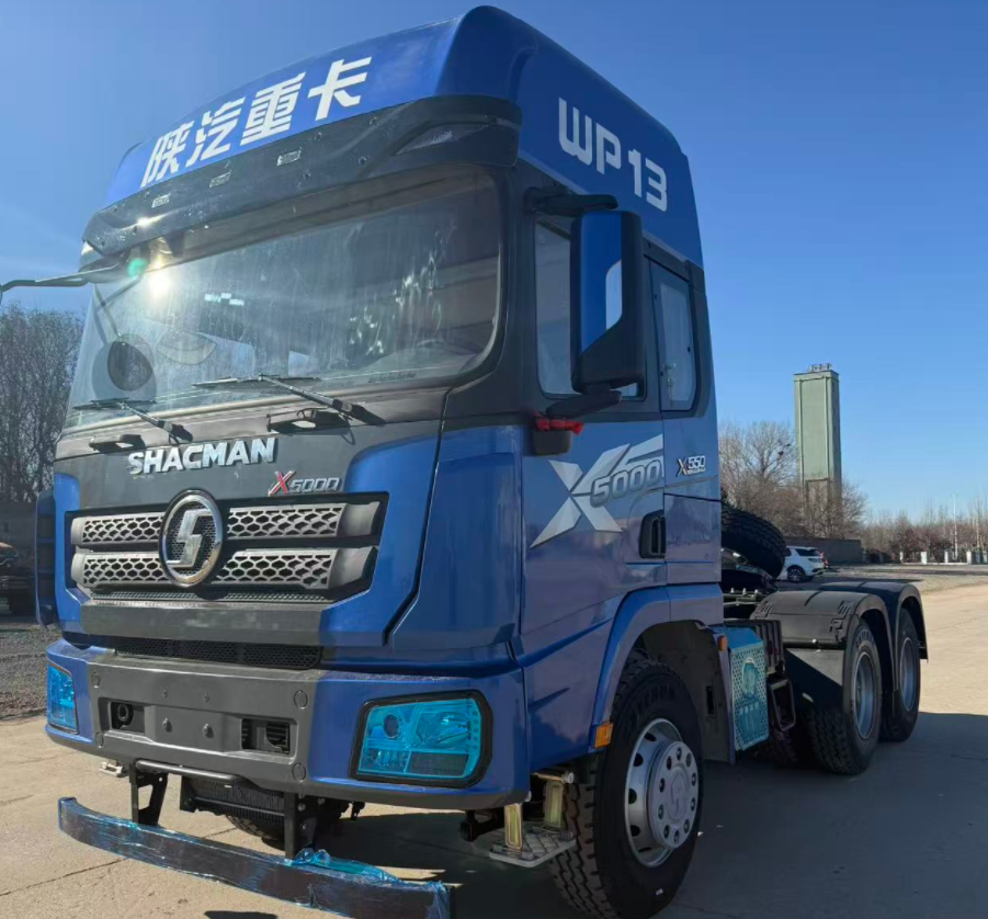Used Shacman Tractor Trucks X5000 Blue