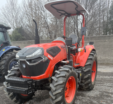 Used Tractors R904