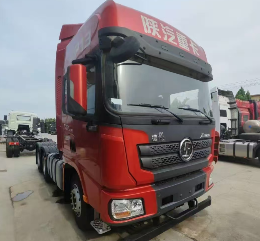 Used Shacman Tractor Trucks X3000 Red