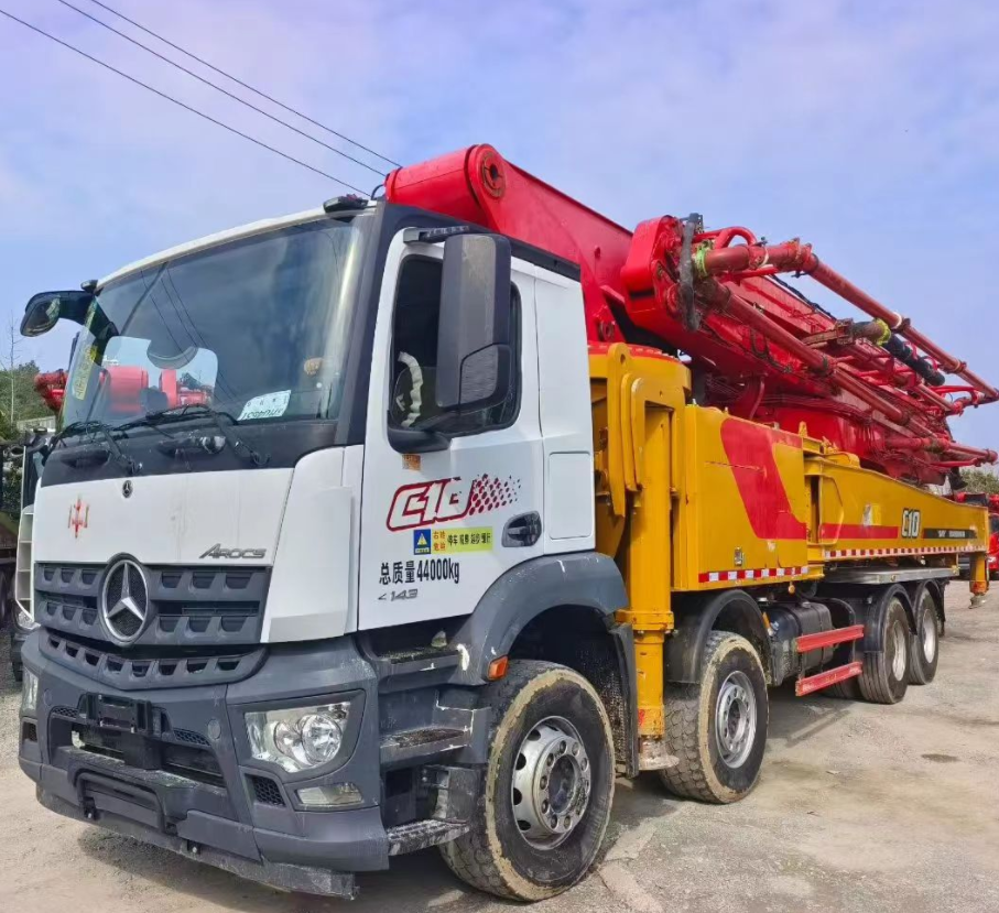 used Concrete Pump Trucks