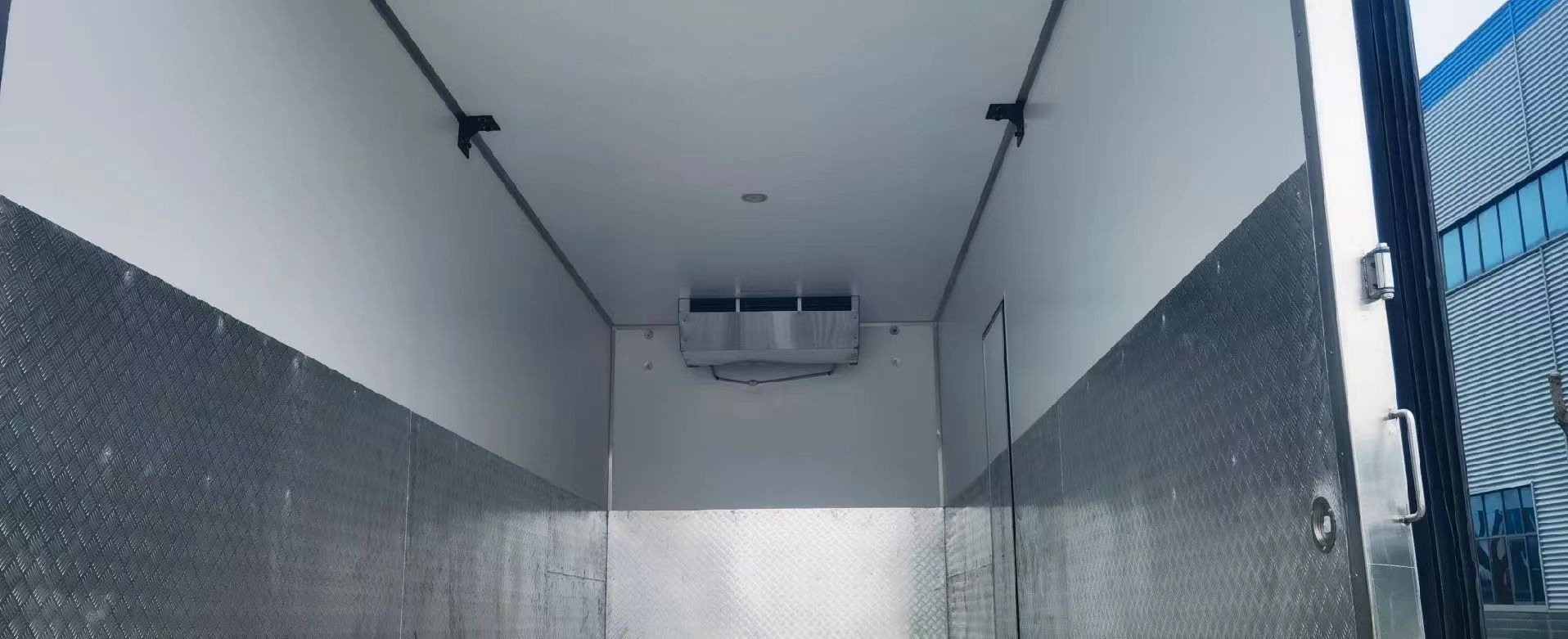 Used HOWO Refrigerated Trucks