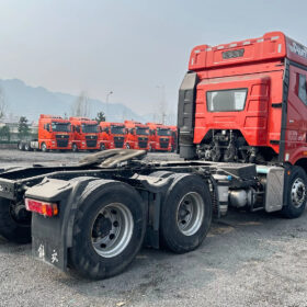Jiefang tractor
