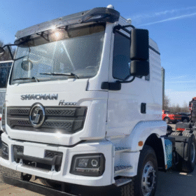 Used Shacman H3000 White Tractor Truck